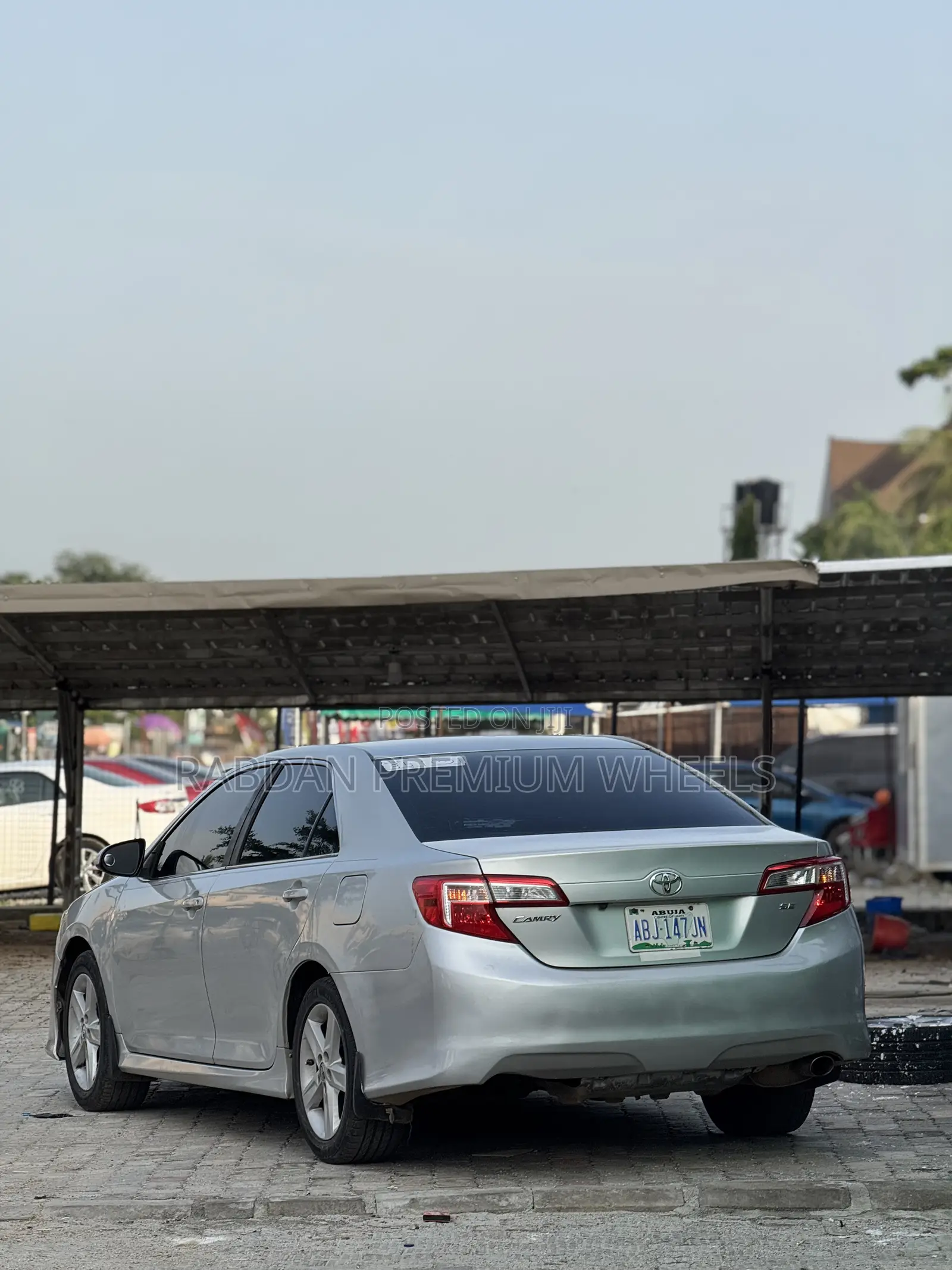 Toyota Camry 2014 Silver