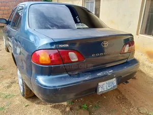 Toyota Corolla 2002 Blue