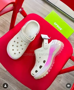 Mega Crush Crocs