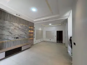 4bdrm Townhouse / Terrace in Guzape District for rent