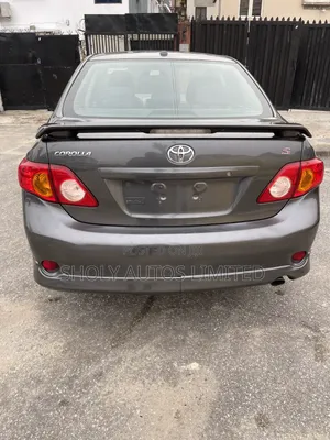 Toyota Corolla S 4dr Sedan (1.8L 4cyl 4A) 2010 Gray