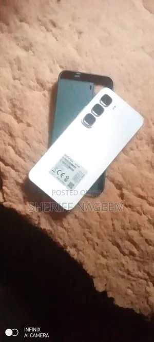 Infinix Hot 60i 128 GB Silver