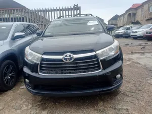 Toyota Highlander XLE V6 4x2 (3.5L 6cyl 6A) 2016 Black