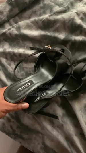 Ladies Heel