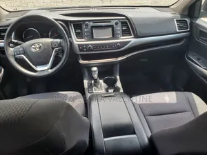 Toyota Highlander 2016 Gray