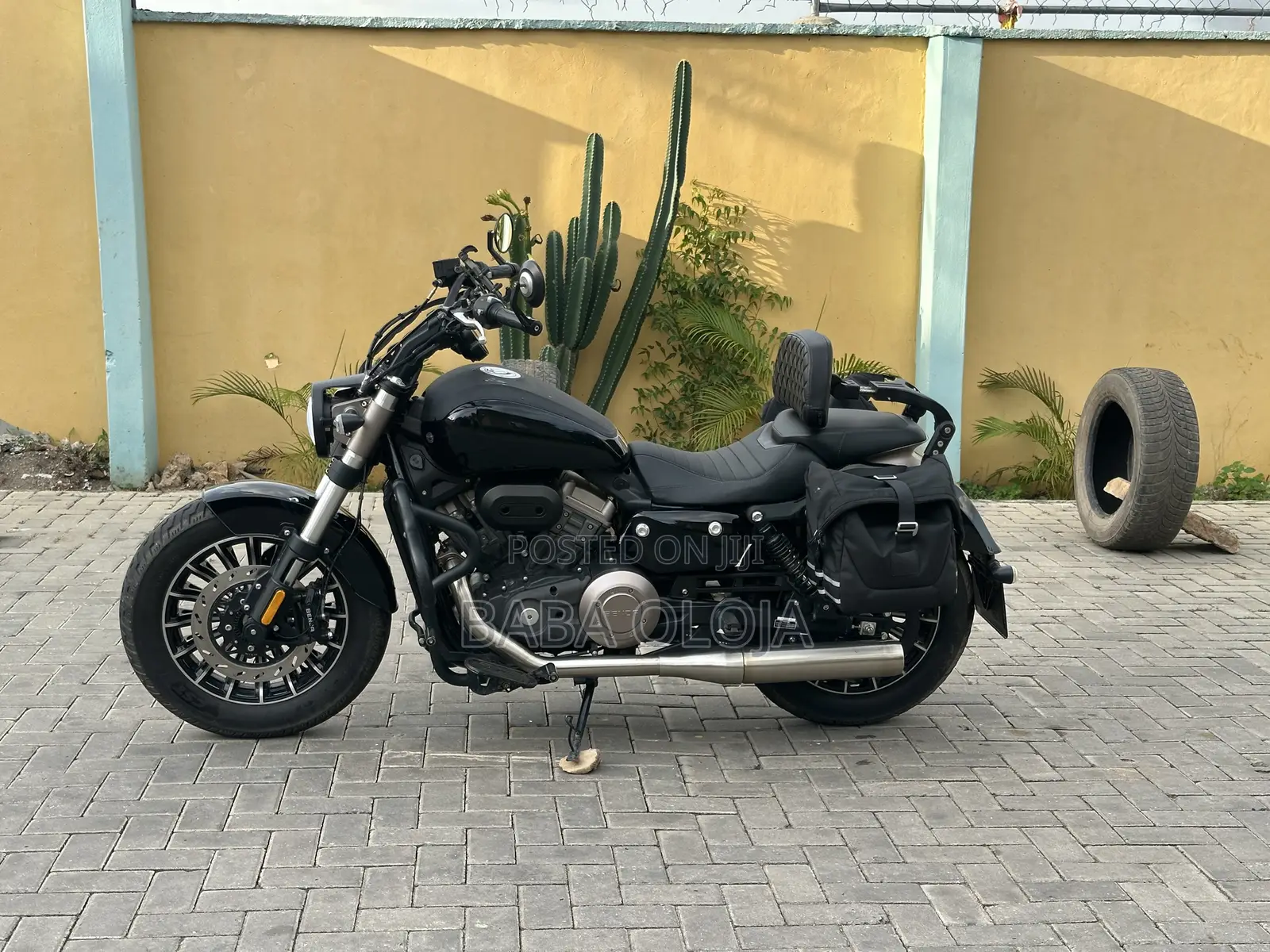 Motorcycle 2022 Black