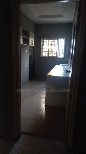 3bdrm Bungalow in G.R.A, Benin City for rent