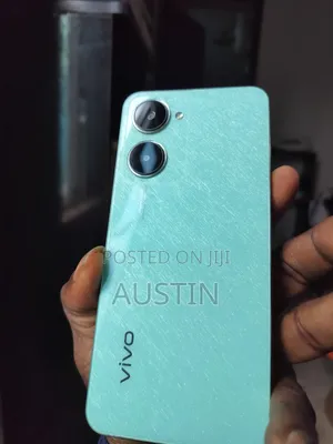 Vivo Y04 128 GB Green