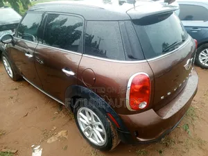 Mini Countryman 2015 Brown