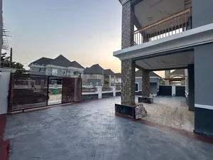 4bdrm Duplex in Supercell Estate, Apo Resettlement for sale