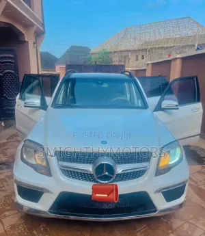 Mercedes-Benz GLK-Class 350 4MATIC 2012 White