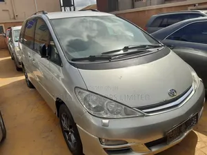 Toyota Previa 2.0 D-4D Sol 2005 Silver