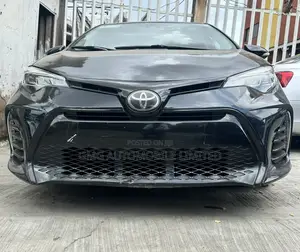 Toyota Corolla SE 4dr Sedan (1.8L 4cyl CVT) 2017 Black