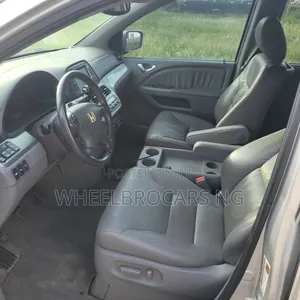 Honda Odyssey EX-L 2009 Silver