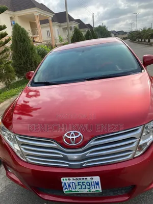 Toyota Venza V6 2010 Red