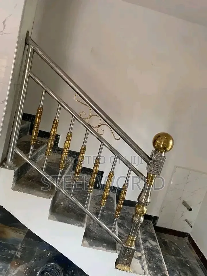 Balusters Handrail Gold Cumbis