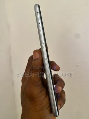 Tecno Camon 18i 128 GB Blue