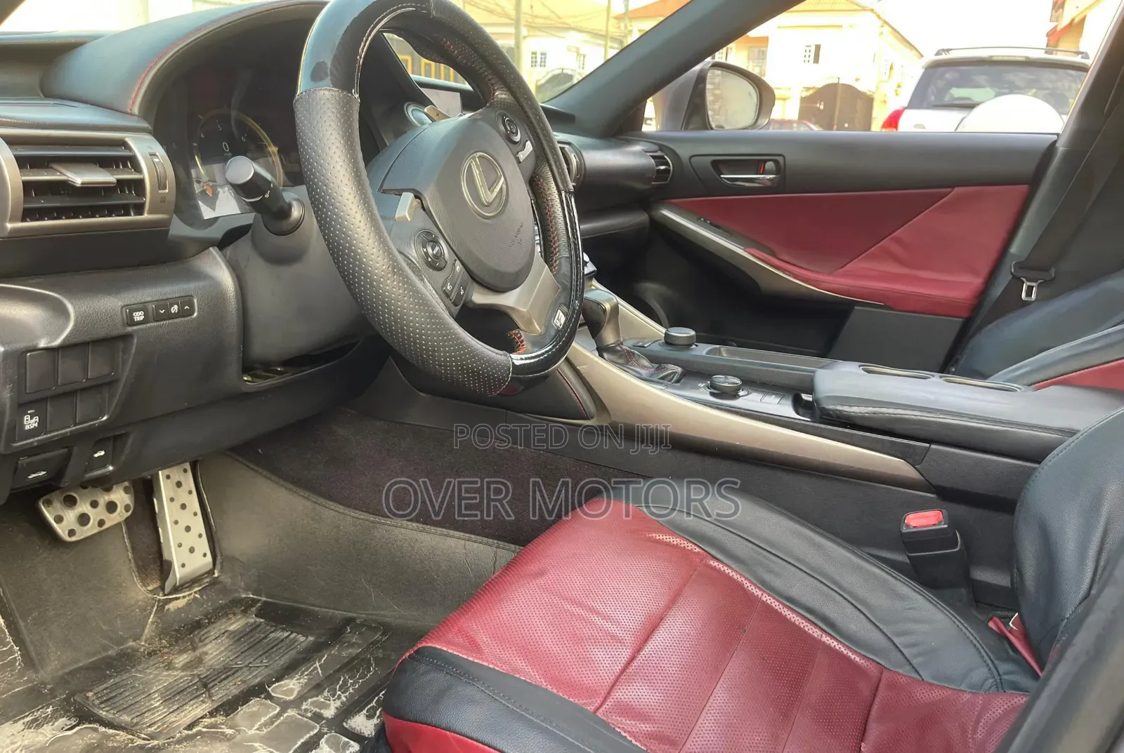 Lexus IS 2016 Black