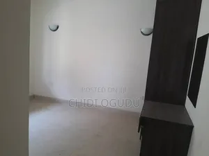 3bdrm Block of Flats in Ikate, Lekki Phase 1 for rent