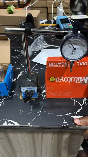 Magnetic Base
