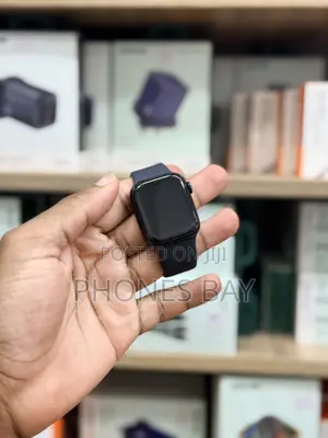 Apple Watch Series 7