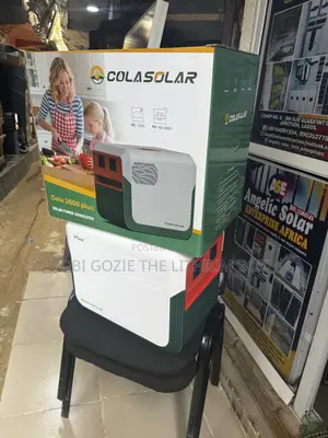 3600 + Plus With a 2200w Cola Solar Power Station Lithium Ion Battary
