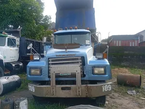 Rd Mack Tipper Truck