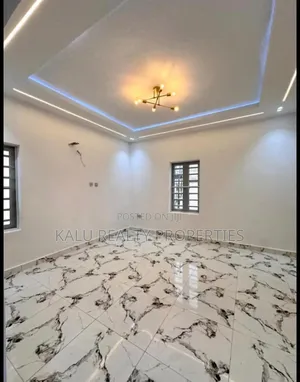 4bdrm Duplex in Orchid Road, Lekki Phase 2 for sale