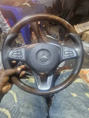 Available Ac Steering Wheel Gle 350,43