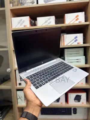 Laptop HP EliteBook 840 G5 8GB Intel Core i5 SSD 256GB