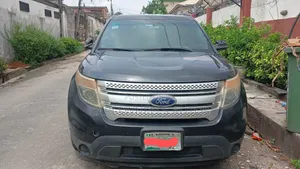 Ford Explorer XLT 4dr SUV AWD (3.5L 6cyl 6A) 2015 Black