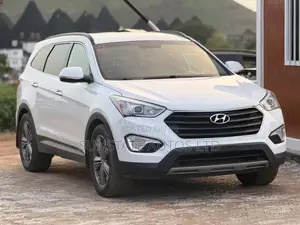 Hyundai Santa Fe 2015 White