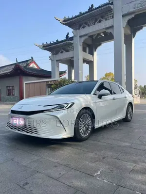Toyota Camry XSE 2026 White