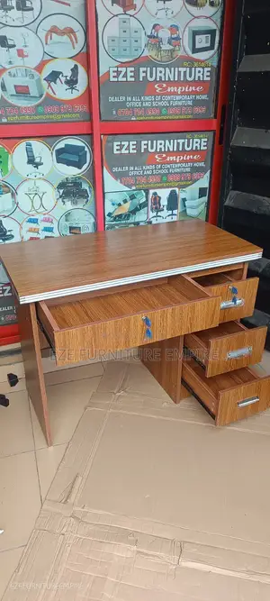 3feet Mini Office Table