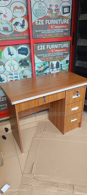 3feet Mini Office Table