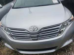 Toyota Venza 2012 Silver