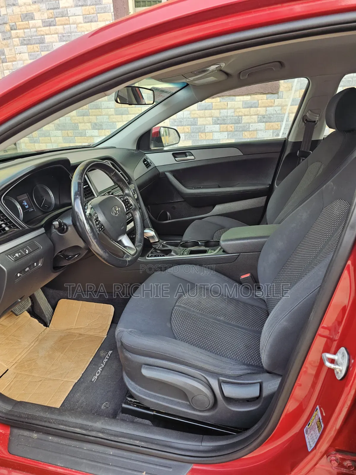Hyundai Sonata SE 2018 Red