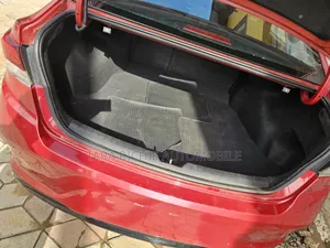 Hyundai Sonata SE 2018 Red