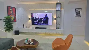 Furnished Mini Flat in Lekki Phase 2 for sale