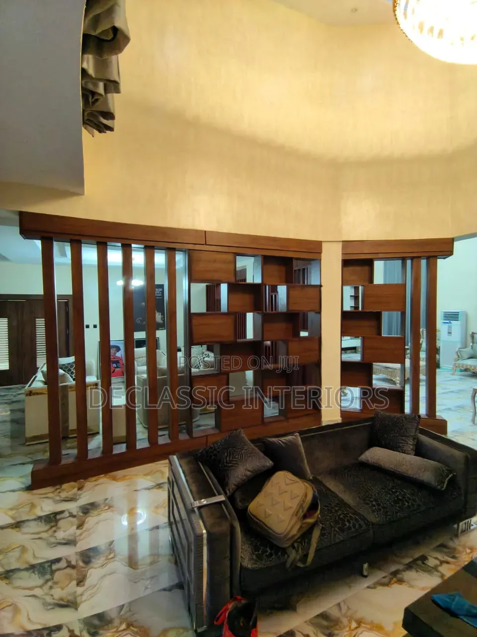 Roomdivider