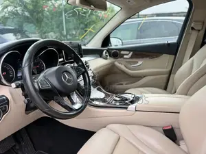 Mercedes-Benz GLC-Class 2018 White