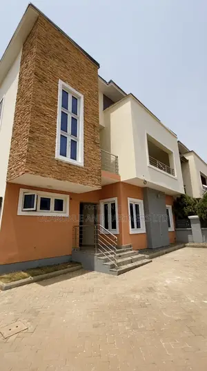 4bdrm Duplex in Wumba Canaan Housing, Apo Resettlement for sale