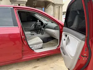 Toyota Camry 2009 Red