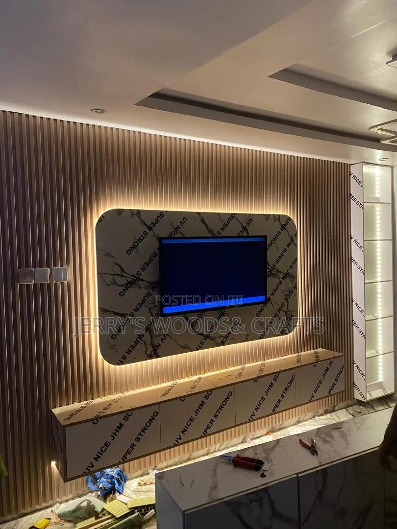 Gloss Wall Tv Console