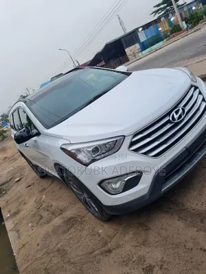 Hyundai Santa Fe 2013 White