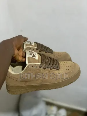 Nike Air Force 1
