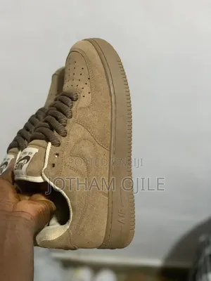 Nike Air Force 1