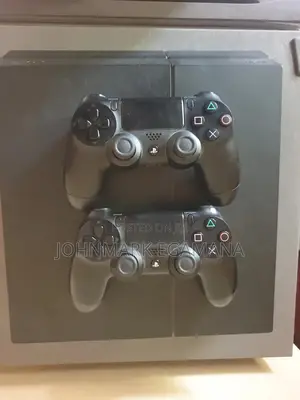 Game Console