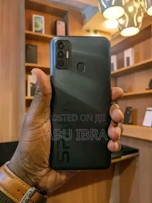 Tecno Spark 7 64 GB Black