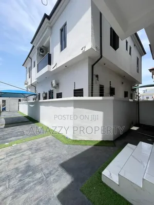 4bdrm Duplex in Idado for rent